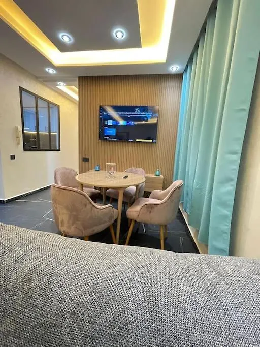 Luxueux Et Chic Appartement Maarif Casablanca 0*,